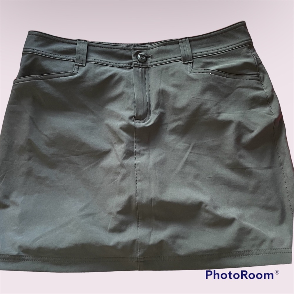 Eddie Bauer Adventurer 2.0 skort Dark Gray